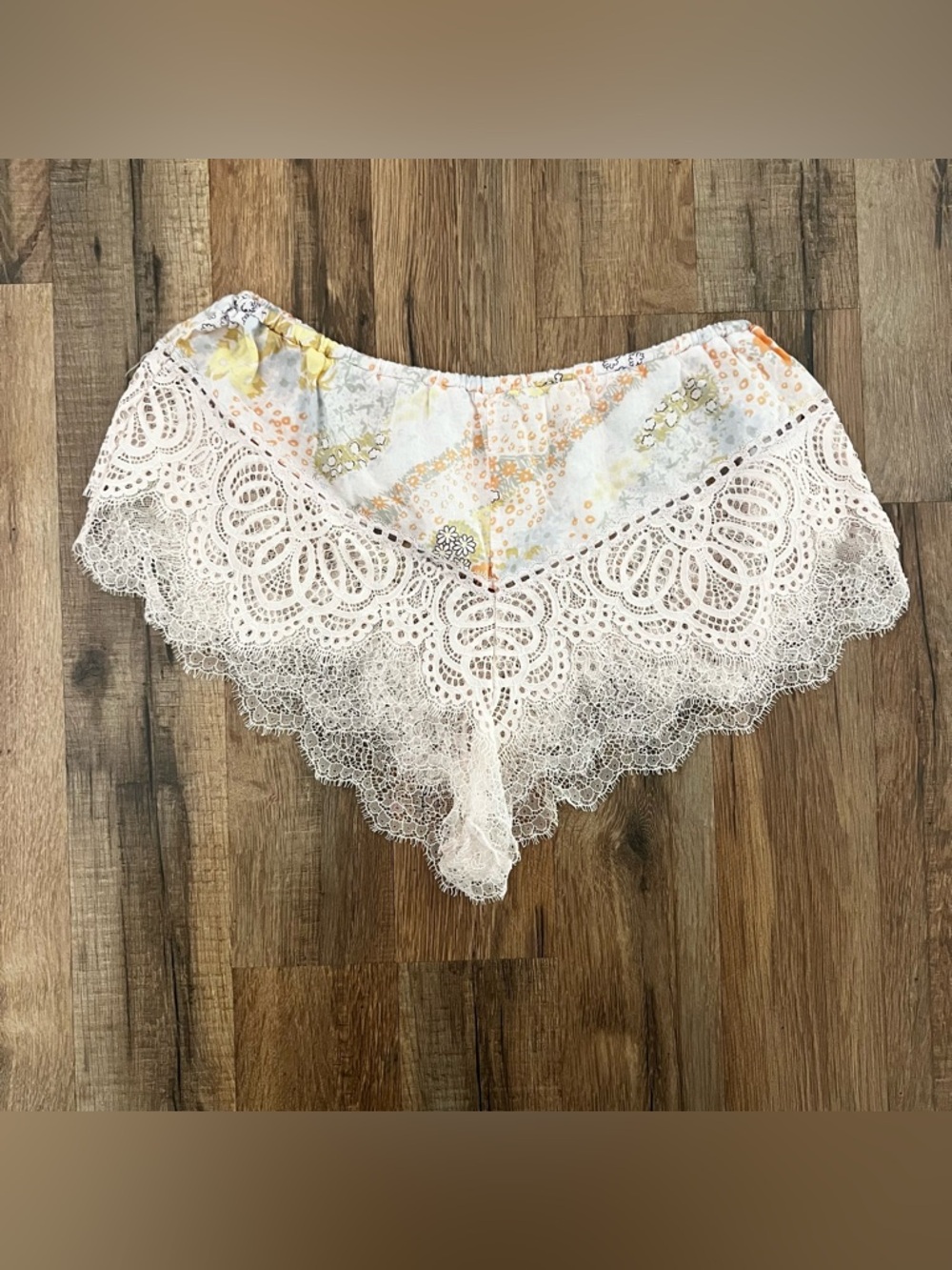 Victorias Secret Floral Lace Trim Pajama Shorts Small